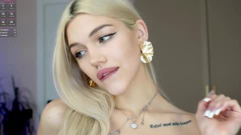 Mila and u can call me sweet bunny online show from 02/09/26, 10:52