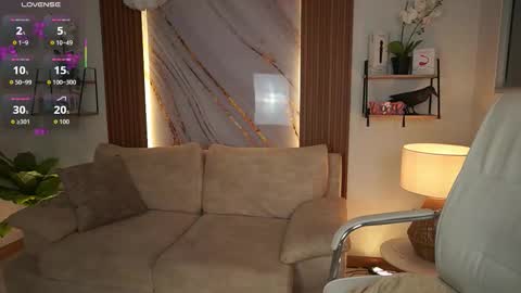 milacrave online show from 10/23/25, 11:42