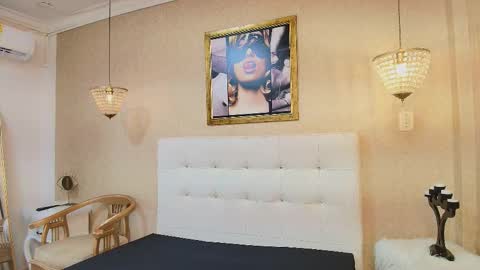 miladiosa online show from 03/25/26, 12:00