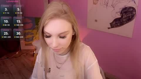 Snapshot of miladuales chatting on 05/13/26, 06:00 Mila online show from 05/13/26, 06:00