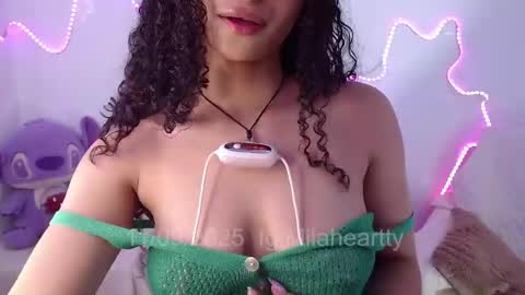 Snapshot of milah_hearrty chatting on 09/11/25, 08:09 Milah online show from 09/11/25, 08:09