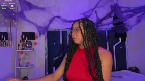 Milenna online show from 10/22/25, 04:24