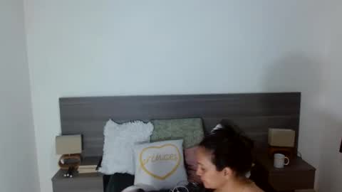 Snapshot of milahot23 chatting on 01/15/25, 10:06 mila online show from 01/15/25, 10:06