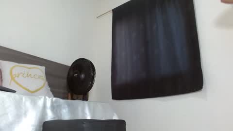 Snapshot of milahot23 chatting on 02/09/25, 03:11 mila online show from 02/09/25, 03:11