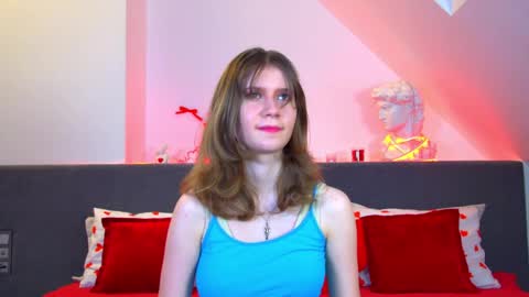 Mila online show from 03/18/26, 06:33
