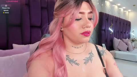 Mila online show from 04/14/26, 03:34