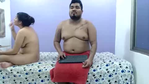 milan and sofia online show from 11/19/25, 01:38