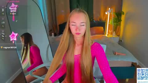 Milana online show from 06/01/26, 01:07