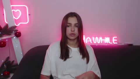 Snapshot of milanaangelas chatting on 12/17/24, 06:02 milanaangelas online show from 12/17/24, 06:02