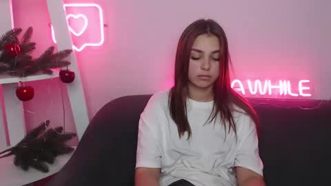 Snapshot of milanaangelas chatting on 12/29/24, 10:56 milanaangelas online show from 12/29/24, 10:56