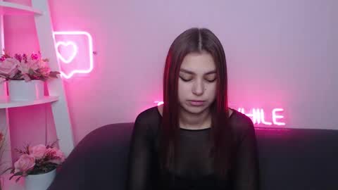 Snapshot of milanaangelas chatting on 01/17/25, 05:42 milanaangelas online show from 01/17/25, 05:42