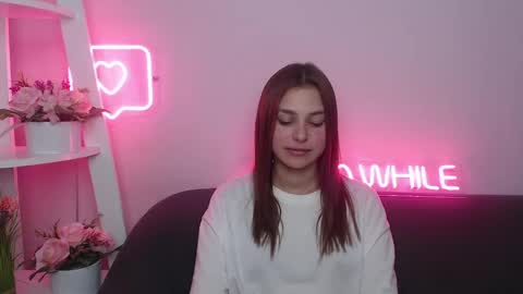 Snapshot of milanaangelas chatting on 01/25/25, 02:25 milanaangelas online show from 01/25/25, 02:25