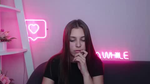 Snapshot of milanaangelas chatting on 02/15/25, 02:55 milanaangelas online show from 02/15/25, 02:55