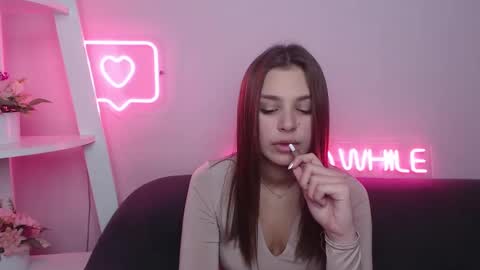 Snapshot of milanaangelas chatting on 02/16/25, 05:37 milanaangelas online show from 02/16/25, 05:37