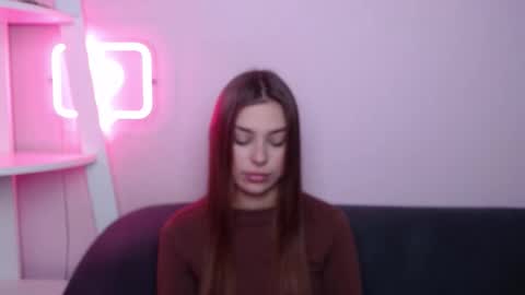 milanaangelas online show from 02/15/26, 06:10