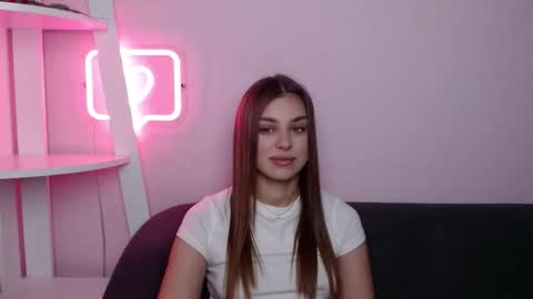 milanaangelas online show from 03/07/26, 05:48