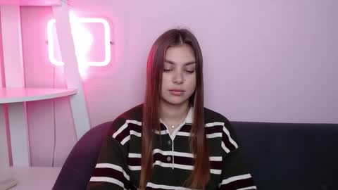 milanaangelas online show from 03/21/26, 09:47