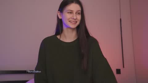 Snapshot of milanabaileys chatting on 12/04/24, 03:43 Milana online show from 12/04/24, 03:43