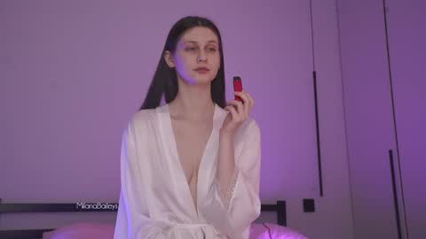 Snapshot of milanabaileys chatting on 12/14/24, 12:01 Milana online show from 12/14/24, 12:01