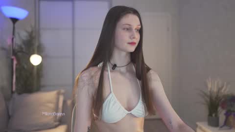 Snapshot of milanabaileys chatting on 02/12/25, 03:49 Milana online show from 02/12/25, 03:49