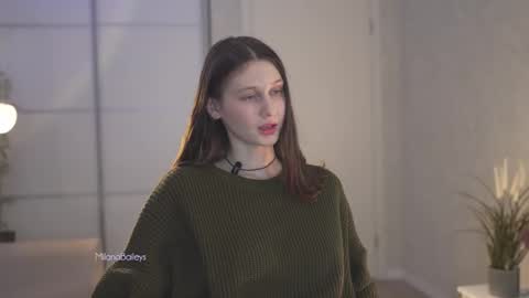 Snapshot of milanabaileys chatting on 02/20/25, 08:36 Milana online show from 02/20/25, 08:36