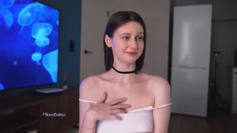 Snapshot of milanabaileys chatting on 09/30/25, 01:16 Milana online show from 09/30/25, 01:16