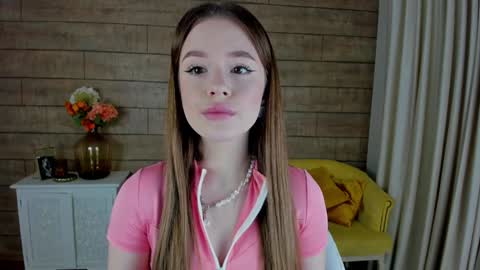 MilanaBalmain online show from 01/27/25, 04:20