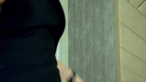 MilanaBalmain online show from 02/22/25, 02:19