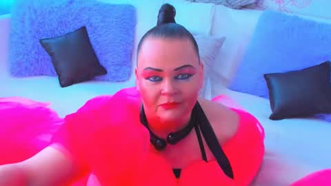 Lana online show from 02/14/25, 11:42