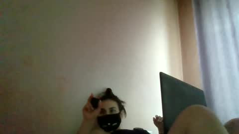 Snapshot of milanako chatting on 01/19/25, 10:06 milanako online show from 01/19/25, 10:06