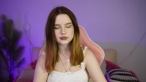 milanamoons online show from 09/13/25, 12:16