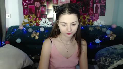 Snapshot of milanaroz chatting on 12/31/24, 05:55 milanaroz online show from 12/31/24, 05:55