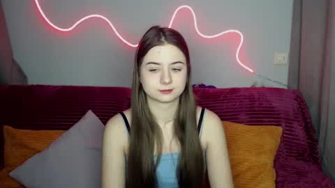 milanaroz online show from 02/05/26, 08:19