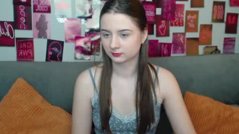 milanaroz online show from 04/11/26, 05:34