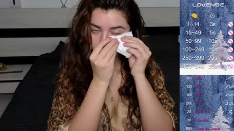 Snapshot of milania_hot_foxy chatting on 12/11/24, 05:15 Mila online show from 12/11/24, 05:15