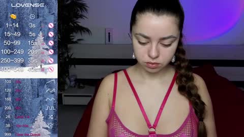 Mila online show from 02/03/25, 09:41