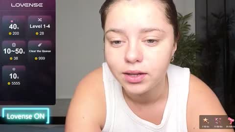 Mila online show from 10/06/25, 12:24