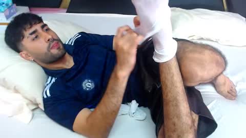 Snapshot of milanzaire chatting on 10/04/25, 12:41 milanzaire online show from 10/04/25, 12:41