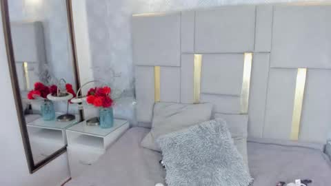 Snapshot of milasaenz1 chatting on 02/16/26, 01:07 Cami online show from 02/16/26, 01:07