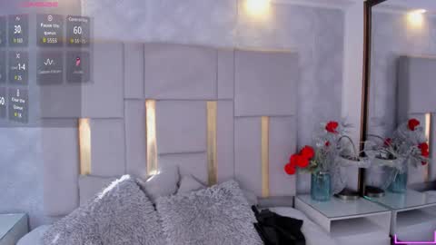Snapshot of milasaenz1 chatting on 03/23/26, 01:37 Cami online show from 03/23/26, 01:37