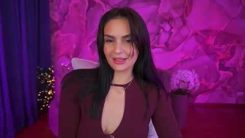 Snapshot of milashalovely chatting on 10/05/25, 08:18 Milasha online show from 10/05/25, 08:18