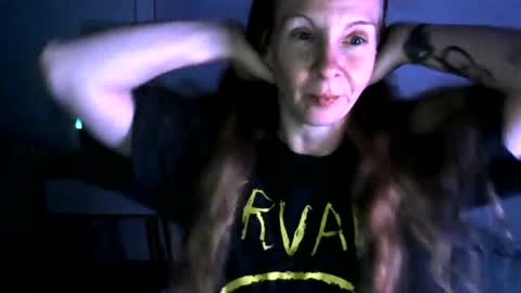 Mila online show from 07/03/26, 05:03