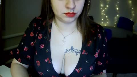 Milaxcute online show from 04/11/26, 11:14