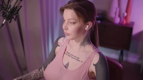 Snapshot of mileeena chatting on 12/21/24, 06:44 M Telegram mamagotachannel online show from 12/21/24, 06:44