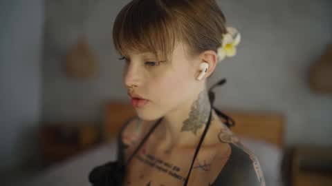 Snapshot of mileeena chatting on 02/09/25, 08:22 M Telegram mamagotachannel online show from 02/09/25, 08:22