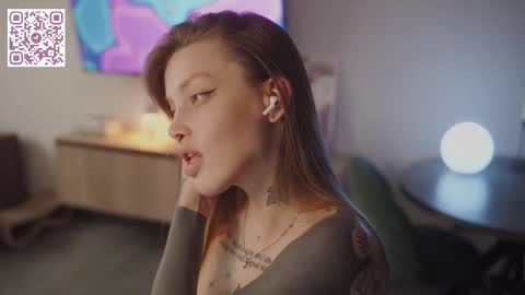 Snapshot of mileeena chatting on 09/14/25, 12:04 M Telegram mamagotachannel online show from 09/14/25, 12:04