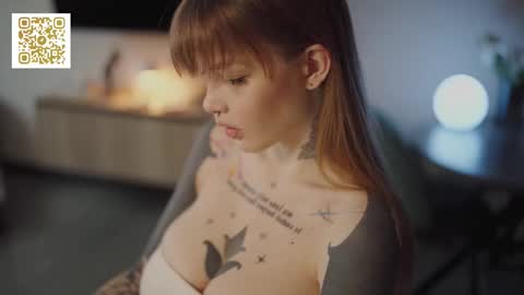 Snapshot of mileeena chatting on 10/21/25, 12:06 M Telegram mamagotachannel online show from 10/21/25, 12:06