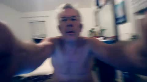 Milehi1958 online show from 09/28/25, 10:20