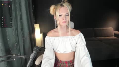 Milena online show from 04/05/26, 01:36