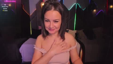 Snapshot of milena_mellow chatting on 10/07/25, 08:39 Milena online show from 10/07/25, 08:39